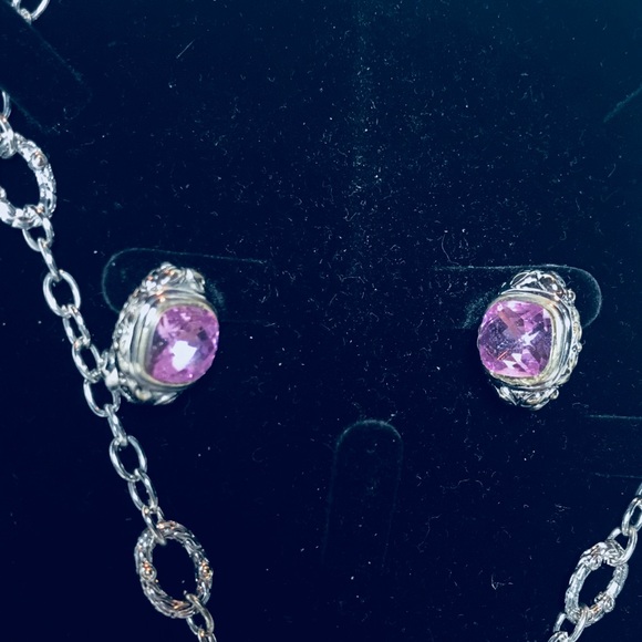 🦄 Gorgeous Unique Necklace Set 🦄 - Picture 4 of 5